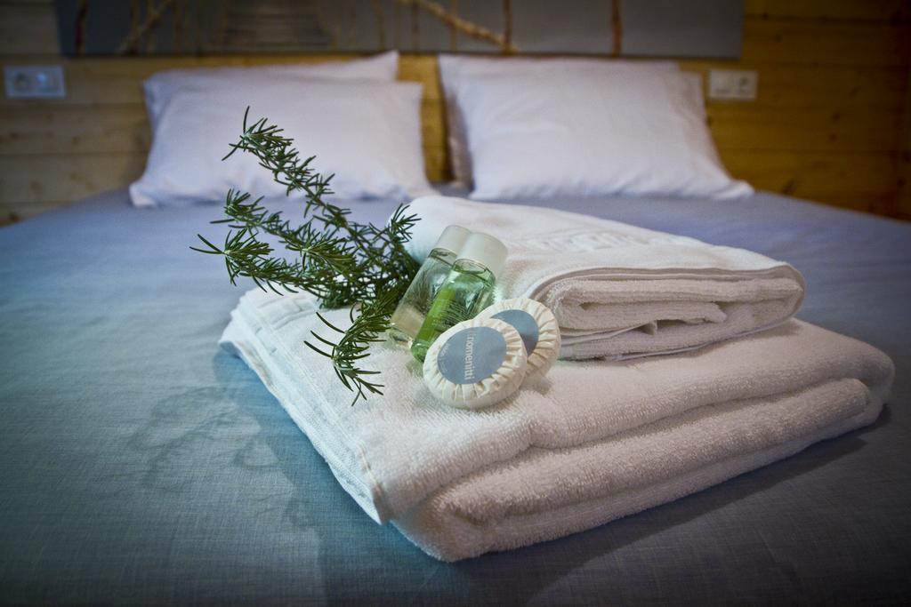 Apartamentos El Bosquet Sant Cugat del Vallès Pokój zdjęcie